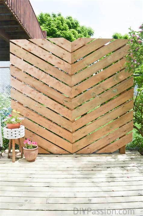 How To Build A Simple Chevron Outdoor Privacy Wall
