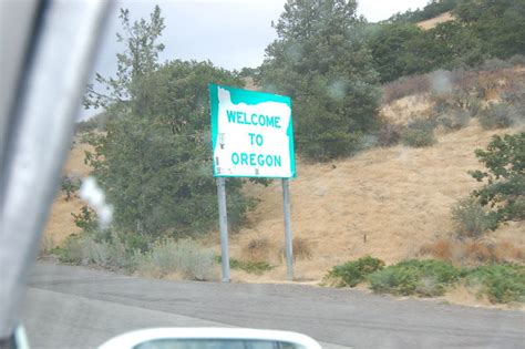 "Welcome to Oregon" | Tenuous Link: Welcome sign | Josh ...