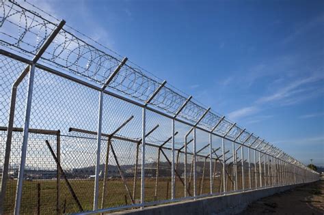 Electric Fences Benefits Of Commercial Electric Security Fences We