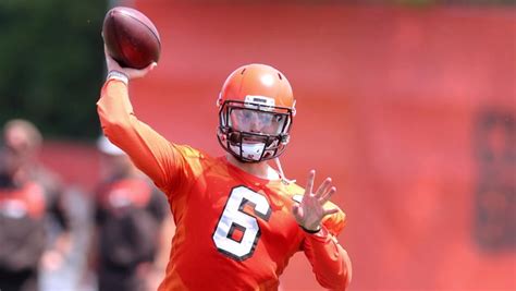 Vagi vachirikkunna commodities nashikkan chances kooduthal aanu. Browns rookie QB Baker Mayfield signs contract, avoids ...