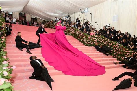 2019 Met Gala Photographs And Live Updates The New York Times