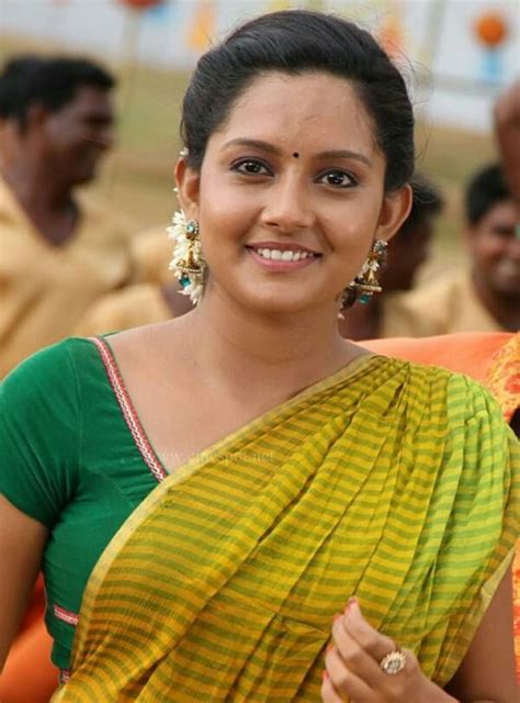 From anushka shetty to ileana d'cruz, you can find a range of top actresses from south india. actress Mahima Nambiar in saree, Tamil actress homely ...