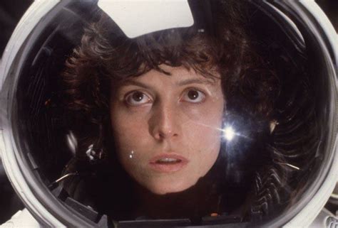 Sigourney Weaver Alien 1979 Tv Movie Sci Fi Movies Movie Photo
