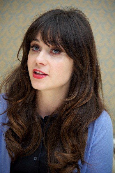 A medium radial brush is used on medium to long hair types to smooth out wavy or curly hair textures or to add body to straight hair. Zooey Deschanel | Zooey deschanel, Hairstyles with bangs ...