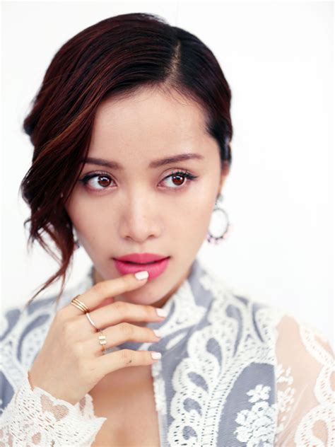 How To Pair And Style Jewelry Michelle Phan Michelle Phan