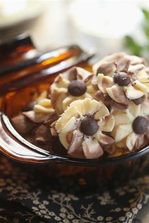 Ni resepi biskut lama sebenarnya namun masoh digemari ramai. masam manis: Semperit Nutella