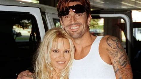 Tommy Lee And Pamela Andersons Turbulent Romance From Sex Tape Leak To Attack Mirror Online