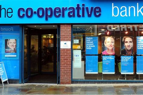 Your banking team is at your fingertips. Co-operative Bank bans hard-sell bonus targets - Mirror Online