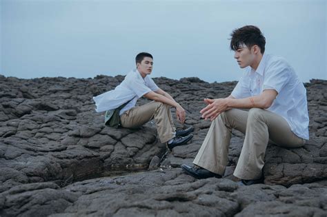 Je t'aimais 刻骨铭心只有我自己 好不容易交出真心的勇气 你沉默的回应 是善意. 《刻在你心底的名字》電影三首關鍵歌曲!主題曲「刻在我心底的名字」催淚