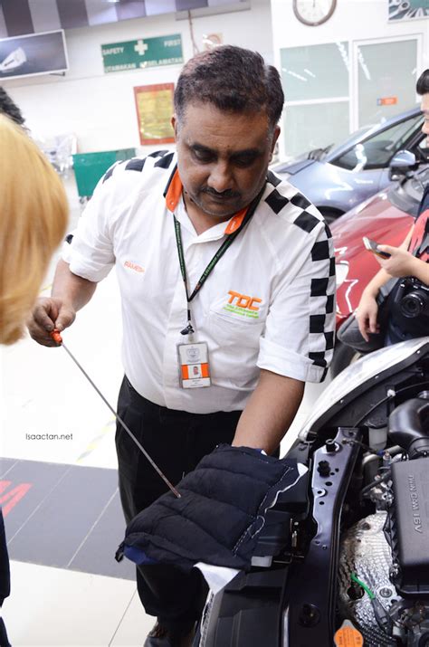Lienhard racing photography‏ @lienhardracing 22 апр. Car Maintenance 101 (CM101) @ TOC Automotive College ...