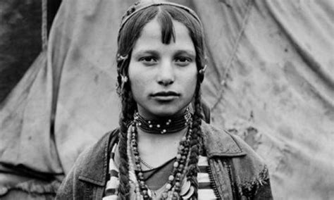 gypsy woman gypsy culture roma gypsies gypsy life