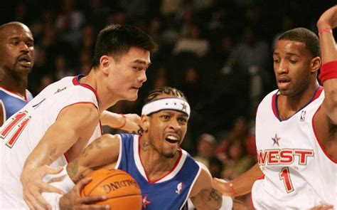 Shaquille O Neal Allen Iverson Yao Ming Inducted Into Basketball Hall Of Fame The Epoch Times