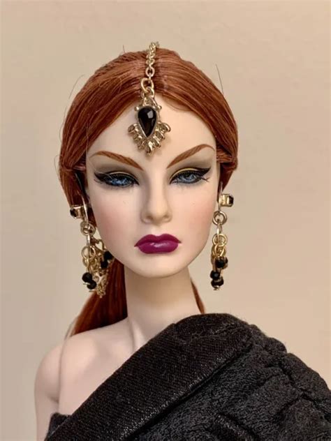 INTEGRITY TOYS FASHION Royalty Sacred Lotus Devotion Agnes Von Weiss