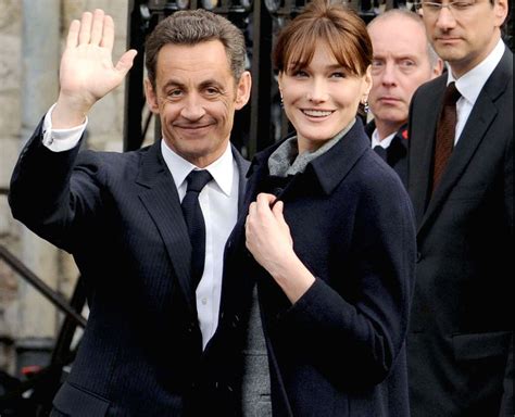 Carla Bruni Très Dépendante De Nicolas Sarkozy