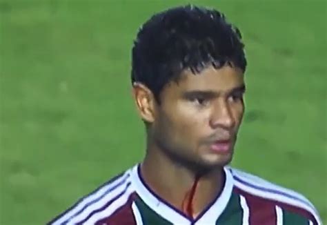 Escalação, fotos, vídeos e lances da partida. Em dia de jogo com o Cerro, Flu recorda entrevista de Gum ...