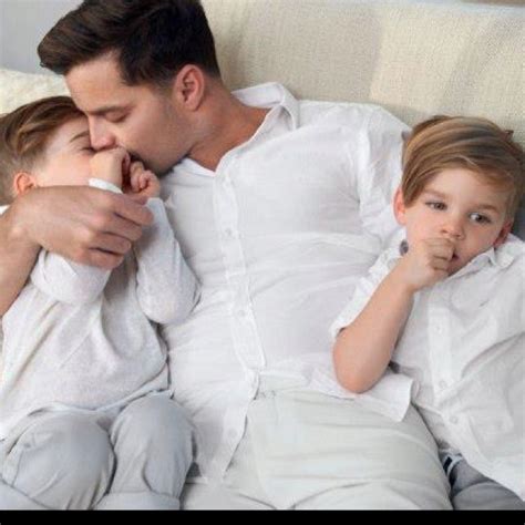 Ricky martin reveals he's nervous about expanding his brood following the birth of his twin boys. Ricky Martin & his twins | Ricky martin kids, Ricky martin ...