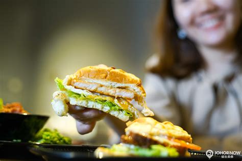 Sk tmn tun aminah 2. Indulge into a wide variety of authentic cuisines at Taman ...