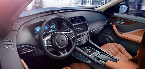 Jaguar f‑pace interior blends elegance & sportiness to create the latest in contemporary design. F Pace S : A genuine Jag at its soul - FUSE Magazine - LGBTIQ