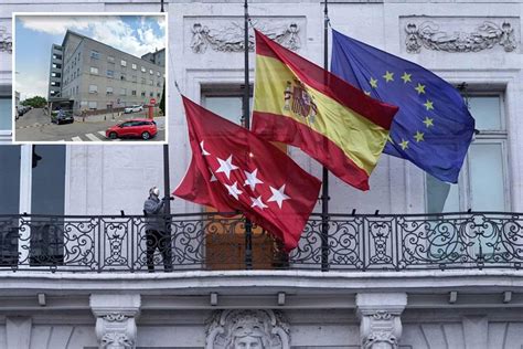 Mum, 37, with coronavirus dies after emergency C-section and baby is