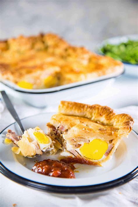 The Ultimate Bacon And Egg Pie Breakfast Pie The Flavor Bender