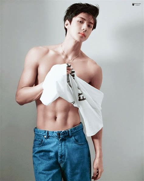 When in the world did he make those deep. #SEHUN ABS | Exo, Sehun, Suho exo