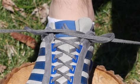 Youre Tying Your Shoes Wrong—heres How To Lace Them For Hurt Free