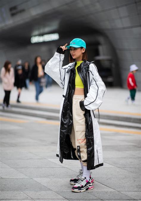 7 Fashion Trends Dominating In Korea Who What Wear Uk