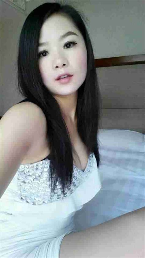 Gorgeous And Pretty Massage Parlour Ladies In Malaysia Massage Parlors Lady Pretty