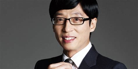 Born on 14 august 1972) is a south korean comedian, host and television personality currently signed to fnc entertainment. 유재석, 5개 예능 전 스태프에 '겨울점퍼' 쐈다 - 인사이트