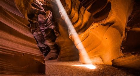 Hd Wallpaper Antelope Canyon United States Couple Caves Light