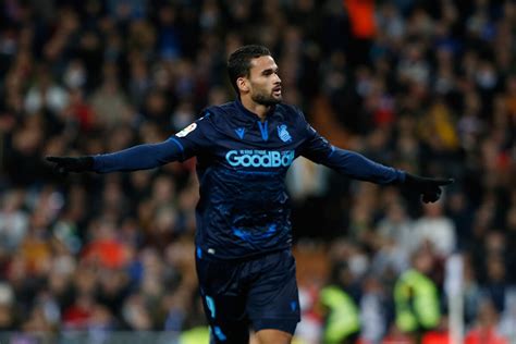 News emerged from spain on wednesday afternoon that a deal had been struck with real sociedad for willian. Transfery. Willian Jose nowym piłkarzem Wolves - Goal.pl