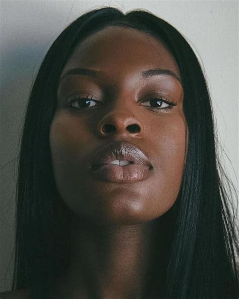 Melanin Art On Instagram Photographer Inaribriana Model Anuoloyede Beautiful Dark