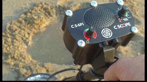 The c.scope c.s4pi has no discrimination mode, but this, coupled with its pulse induction enable this detector to be great for water logged ground, and beaches. فلزیاب CS4Pi تولید کمپانی C.SCOPE انگلستان | فروش فلزیاب ...