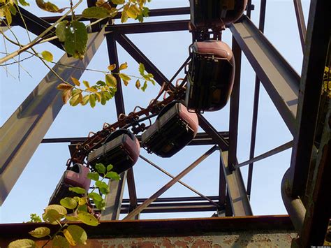 This Abandoned Theme Park In Berlin Is Totally Creepy And