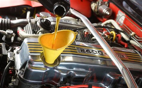 4 Signs that Tell You It’s Time for a Car Oil Change - CAR FROM JAPAN