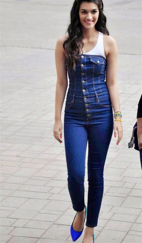 Bollywood Tamil Telugu Celebrities Photos Kriti Sanon In Tight Jeans At Aldo Spring Summer 2015