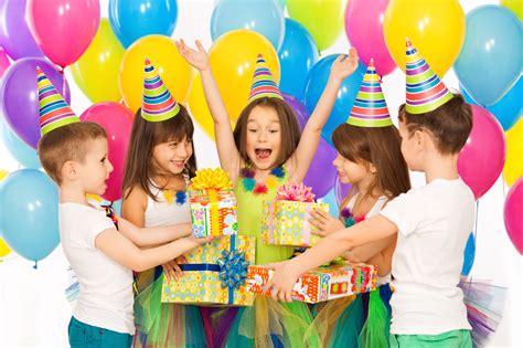 6 Cool Birthday Party Ideas For Kids Jumping Castles Gold Coast