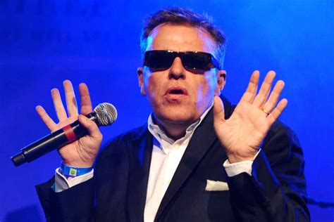 Latest on olb terrell suggs including news, stats, videos, highlights and more on nfl.com. Madness star Suggs bringing his show to Oakengates Theatre ...
