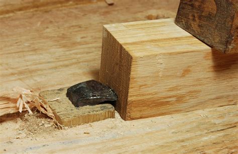 Given this, historians of hand woodworking tools such as william l goodman are reduced to schematic. 17th-century bench hook…again | Woodworking, Woodworking ...