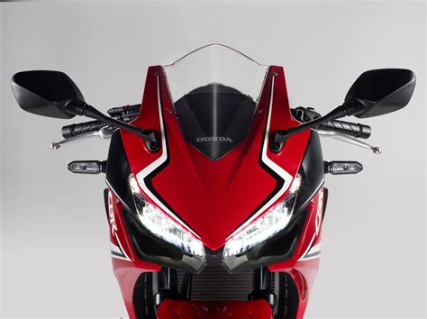 Founder soichiro honda dreamed of competing in races around the world—and winning—with a vehicle of his own making. HONDA CBR500R 2019-2020