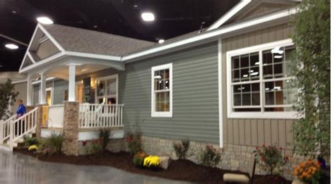 Clayton Home Show Manufactured Home Porch Mobile Home Exteriors