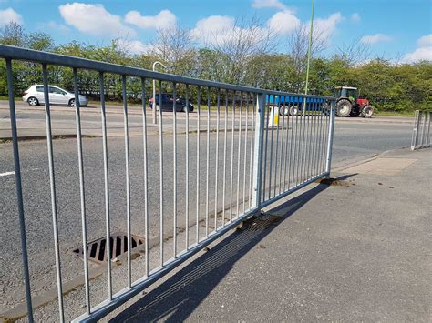 What is the maximum permitted gap between guardrails? | Alpha Rail