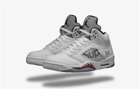 Nike Air Jordan 5 X Supreme Cool Sneakers