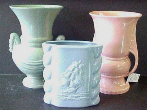 My Antique Mall - Abingdon Pottery - '40s Style Rooted in Depression