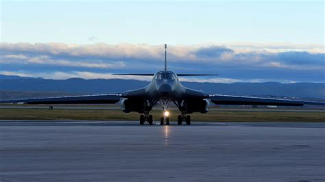 Rockwell B 1 Lancer Bomber Strategic Bomber Military Aircraft