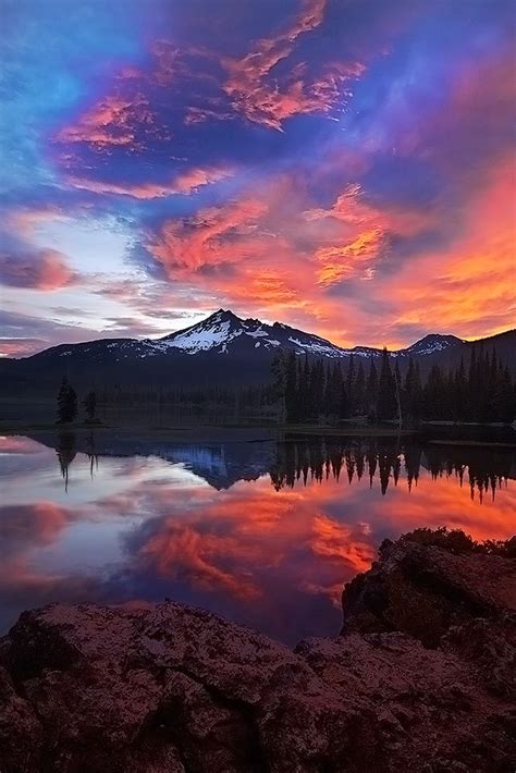 ~~sparks Lake And Broken Top Bend Oregon By Rick Lundh
