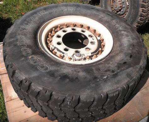 Fmtv Wheel Tire Ctis Assembly U S Army Dp Equipment Llc