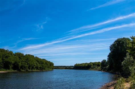 Premium Photo Beautiful Summer Landscape The Dnieper River In Belarus