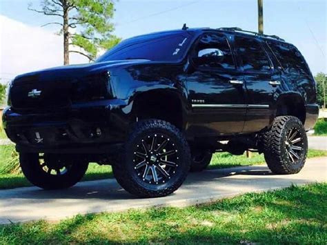 Old Lifted Trucks Liftedtrucks Chevy Tahoe Ltz Lifted Chevy Tahoe