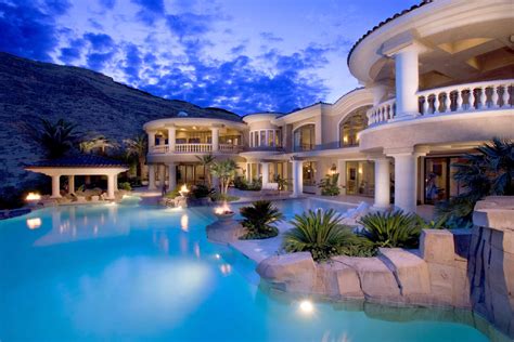 15 Of The Most Heavenly Luxury Mansions With Swimming Pools Wow Amazing